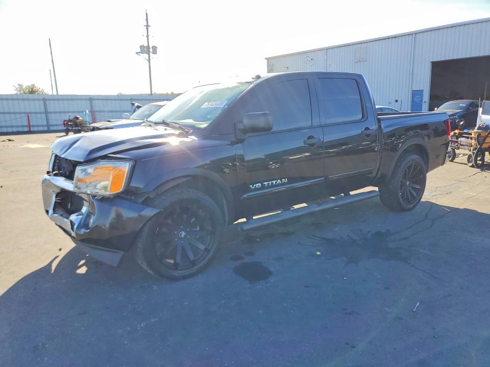 2015 NISSAN TITAN — VIN 1N6BA0ED4FN508174