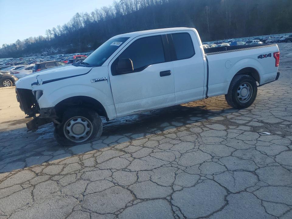 2016 FORD F150 — VIN 1FTFX1EFXGKE48432