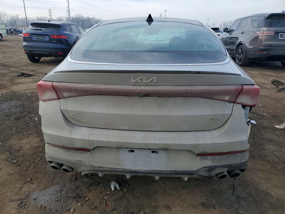 5XXG44J83RG265957