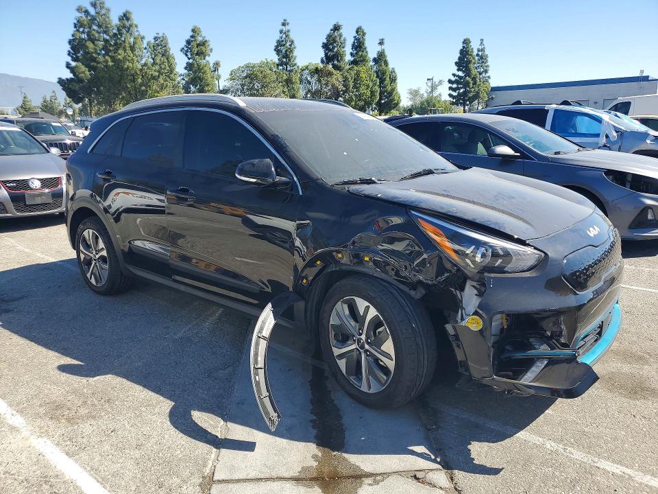 KNDCC3LG6N5144418