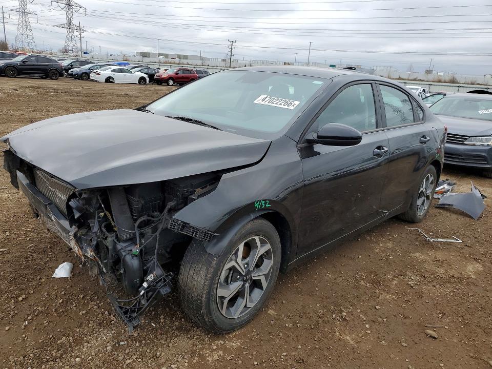 2021 KIA FORTE — VIN 3KPF24AD7ME384983