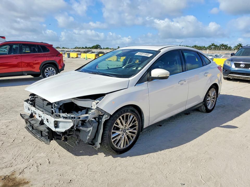 2017 FORD FOCUS — VIN 1FADP3J26HL208463