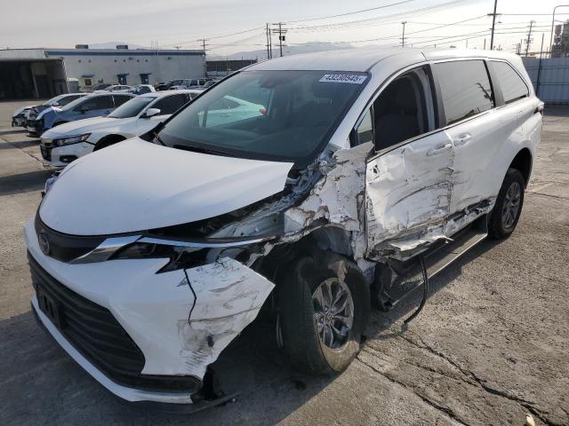 2024 TOYOTA SIENNA — VIN 5TDKRKEC3RS187239
