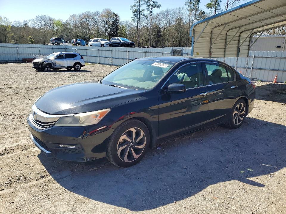 2017 HONDA ACCORD — VIN 1HGCR2F87HA190530