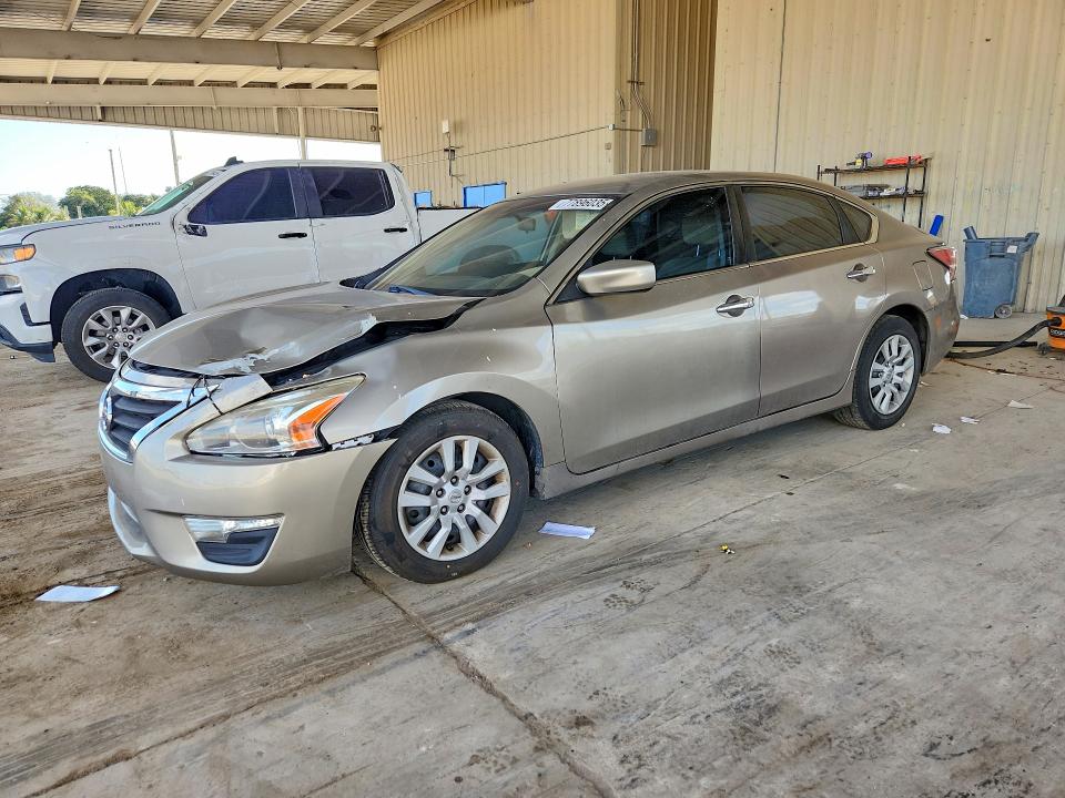 2015 NISSAN ALTIMA — VIN 1N4AL3AP9FC153997