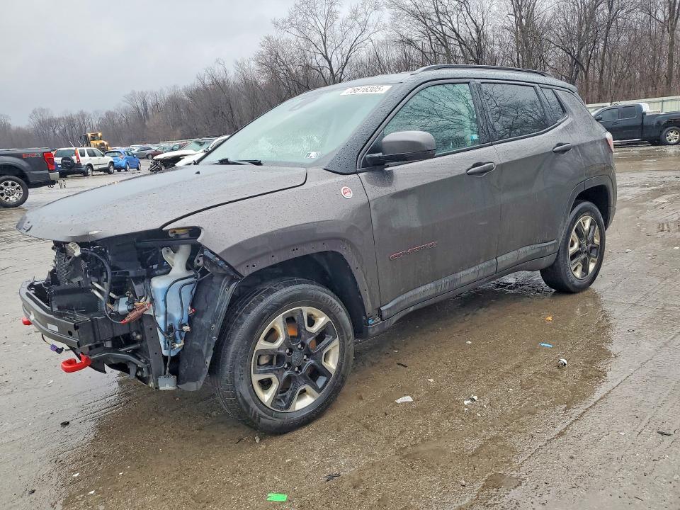 2018 JEEP COMPASS — VIN 3C4NJDDB9JT366632