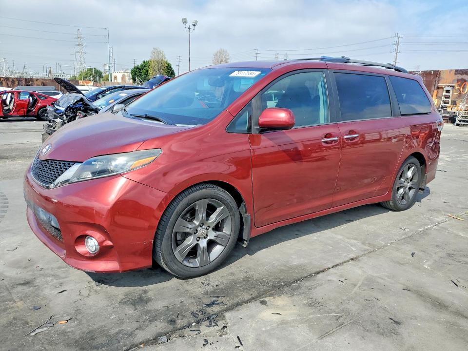 2015 TOYOTA SIENNA — VIN 5TDXK3DC6FS550629