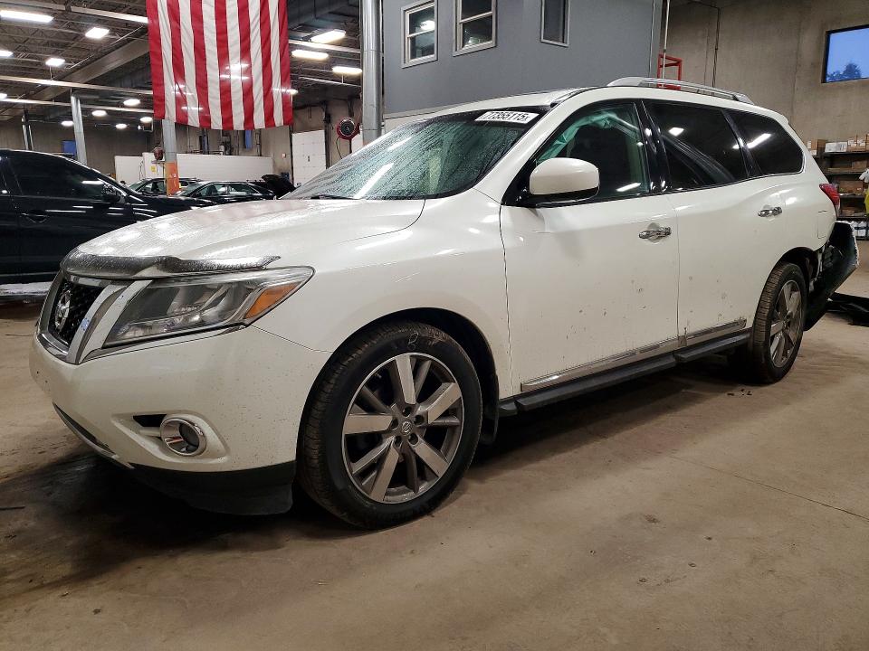 2016 NISSAN PATHFINDER — VIN 5N1AR2MM3GC616752