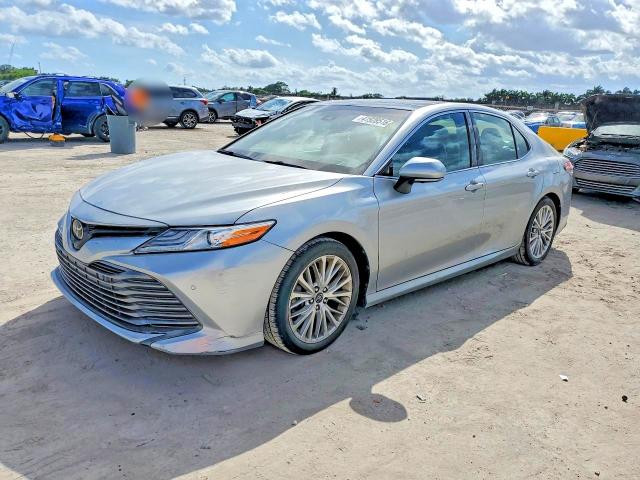 2018 TOYOTA CAMRY — VIN 4T1BZ1HK4JU006206