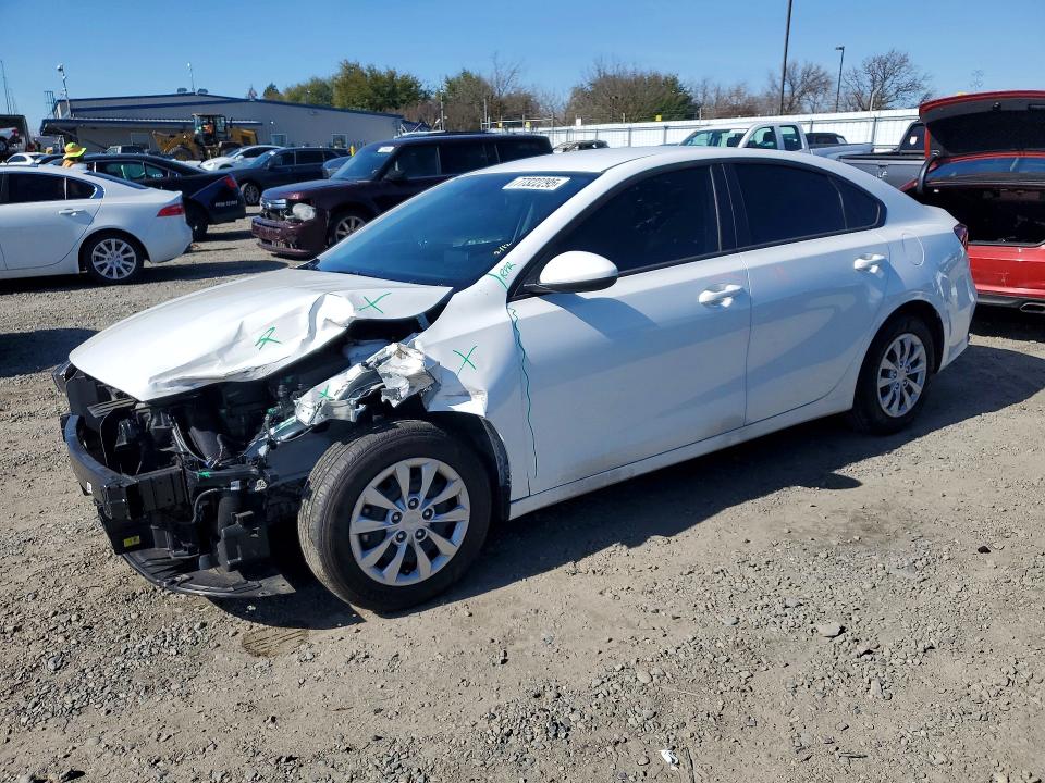 2024 KIA FORTE — VIN 3KPF24ADXRE819194