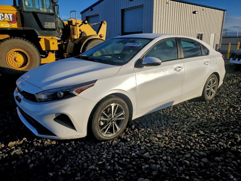 2023 KIA FORTE LX — VIN 3KPF24AD8PE683824