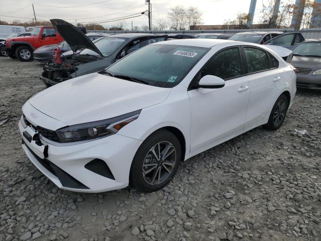 2024 KIA FORTE LX — VIN 3KPF24AD5RE754190