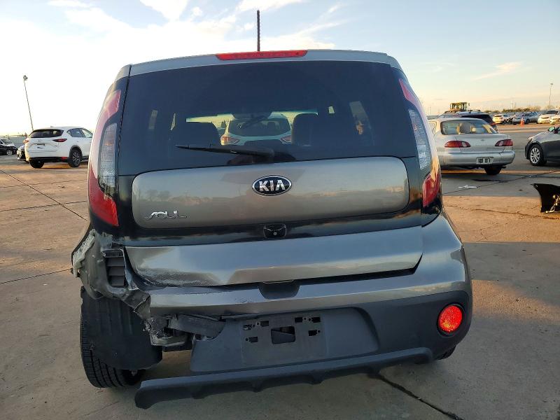 KNDJN2A2XJ7582019