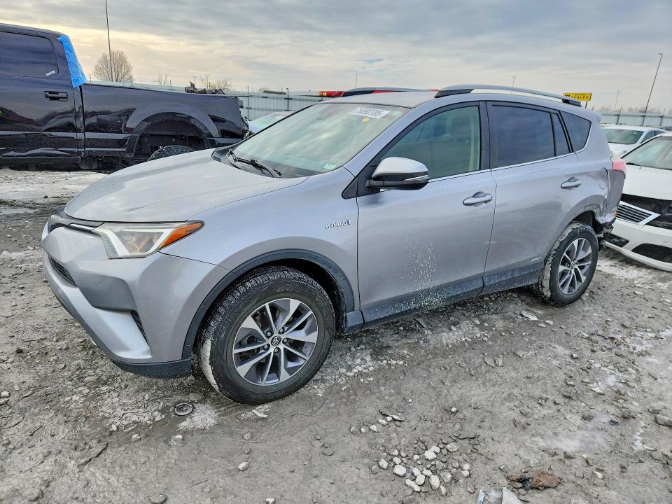 2018 TOYOTA RAV4 HV — VIN JTMRJREV4JD229093