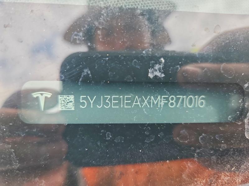 5YJ3E1EAXMF871016