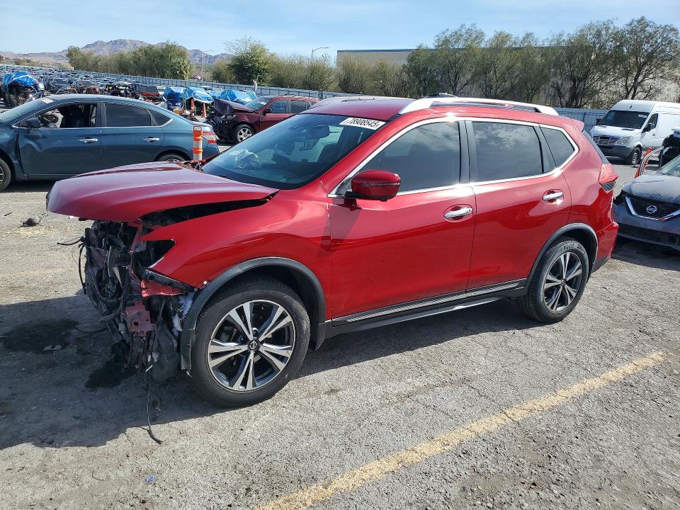 2017 NISSAN ROGUE — VIN JN8AT2MT4HW403536