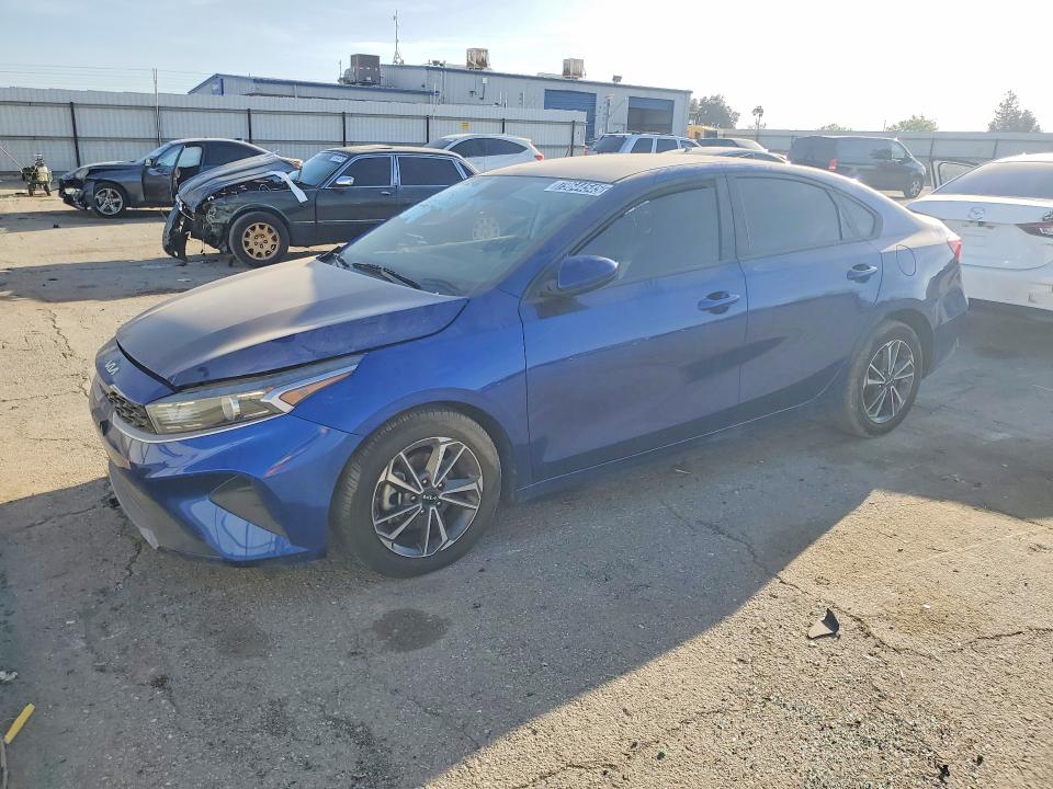 2022 KIA FORTE — VIN 3KPF24AD6NE415738
