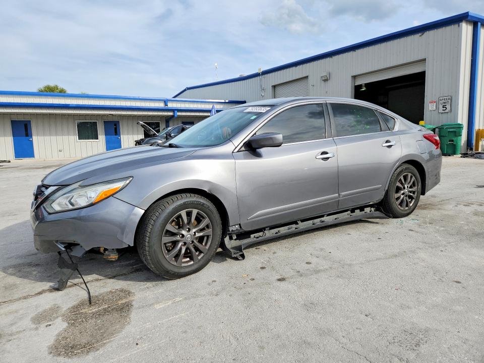 2018 NISSAN ALTIMA — VIN 1N4AL3AP6JC213355