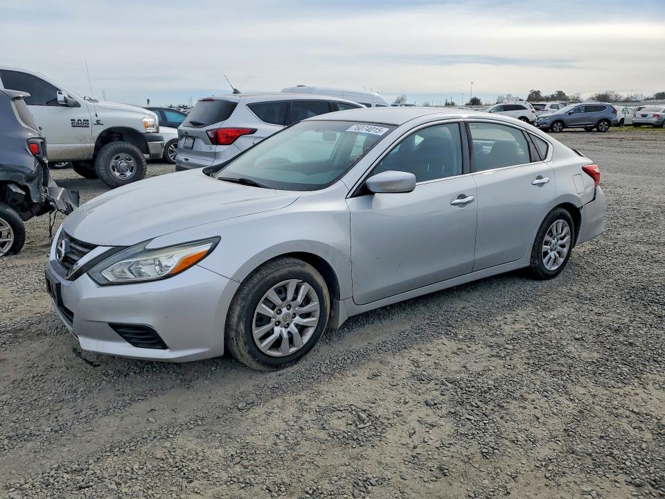 2017 NISSAN ALTIMA — VIN 1N4AL3AP0HC262576