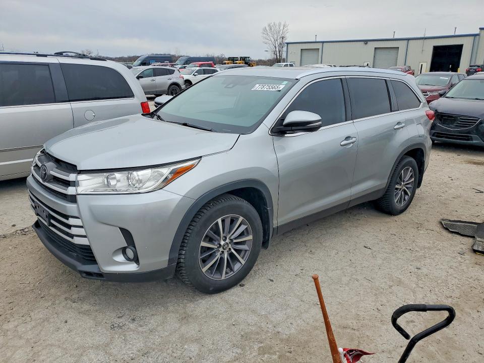 2019 TOYOTA HIGHLANDER — VIN 5TDJZRFH5KS935574