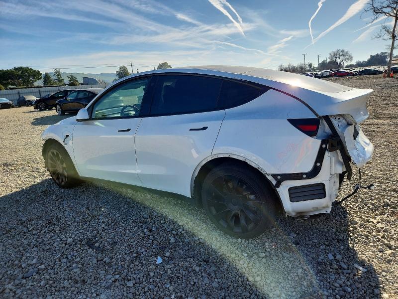 5YJYGAEE2MF174894