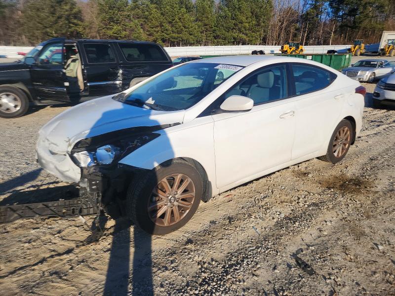 2016 HYUNDAI ELANTRA SE — VIN 5NPDH4AE4GH656582