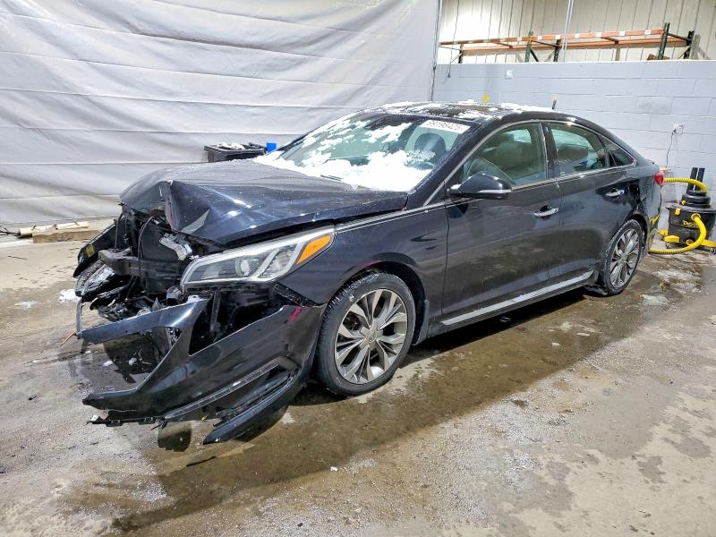 2015 HYUNDAI SONATA — VIN 5NPE34AB4FH257369