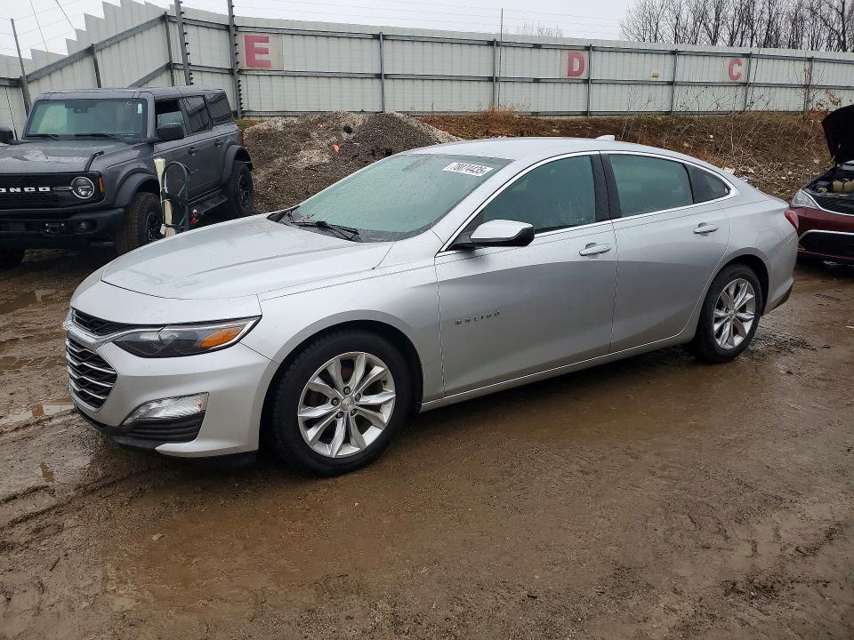 2019 CHEVROLET MALIBU — VIN 1G1ZD5ST4KF149973