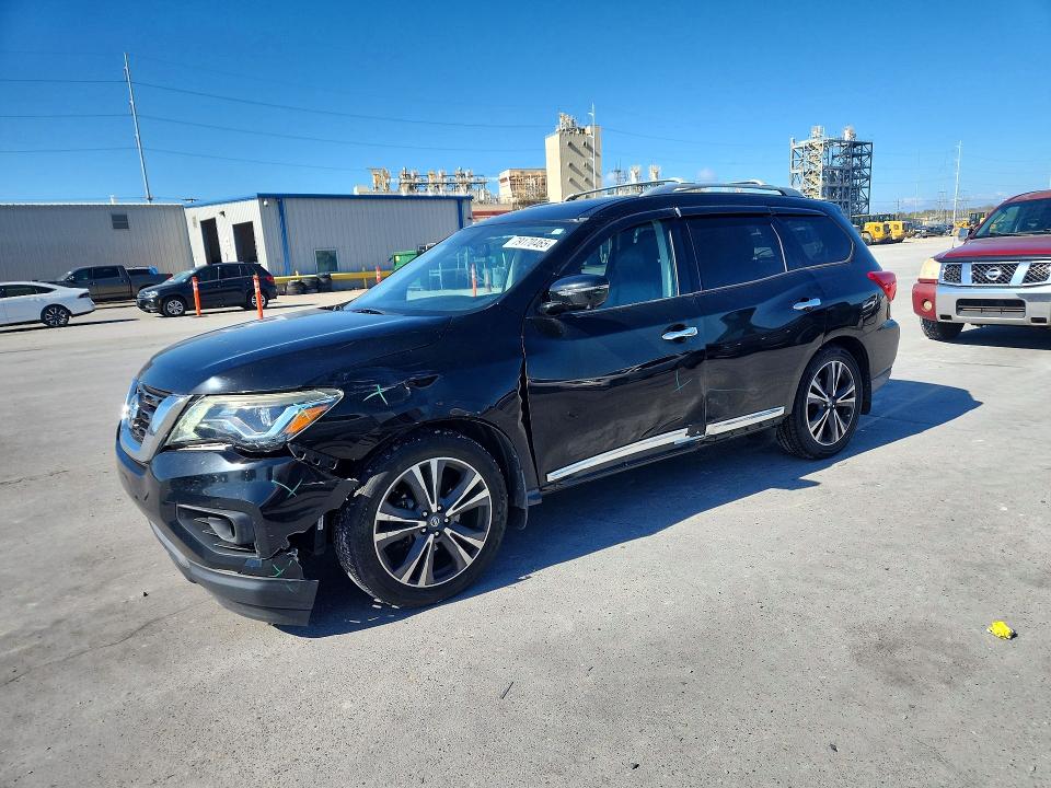 2017 NISSAN PATHFINDER — VIN 5N1DR2MN3HC640203