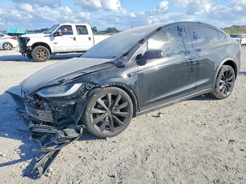 2019 TESLA MODEL X — VIN 5YJXCDE24KF149426