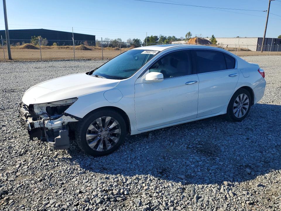 2015 HONDA ACCORD — VIN 1HGCR2F89FA214081