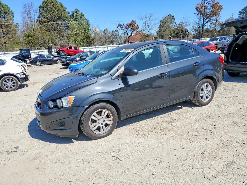 2015 CHEVROLET SONIC — VIN 1G1JC5SB9F4180970