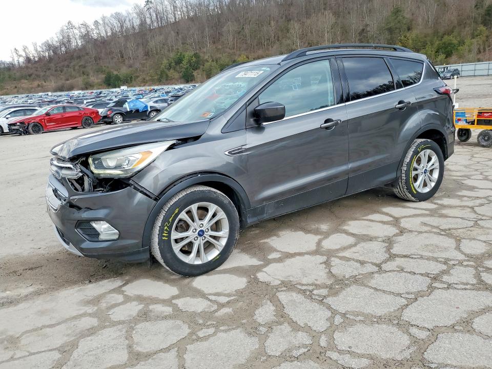 2017 FORD ESCAPE — VIN 1FMCU9GD6HUA31221