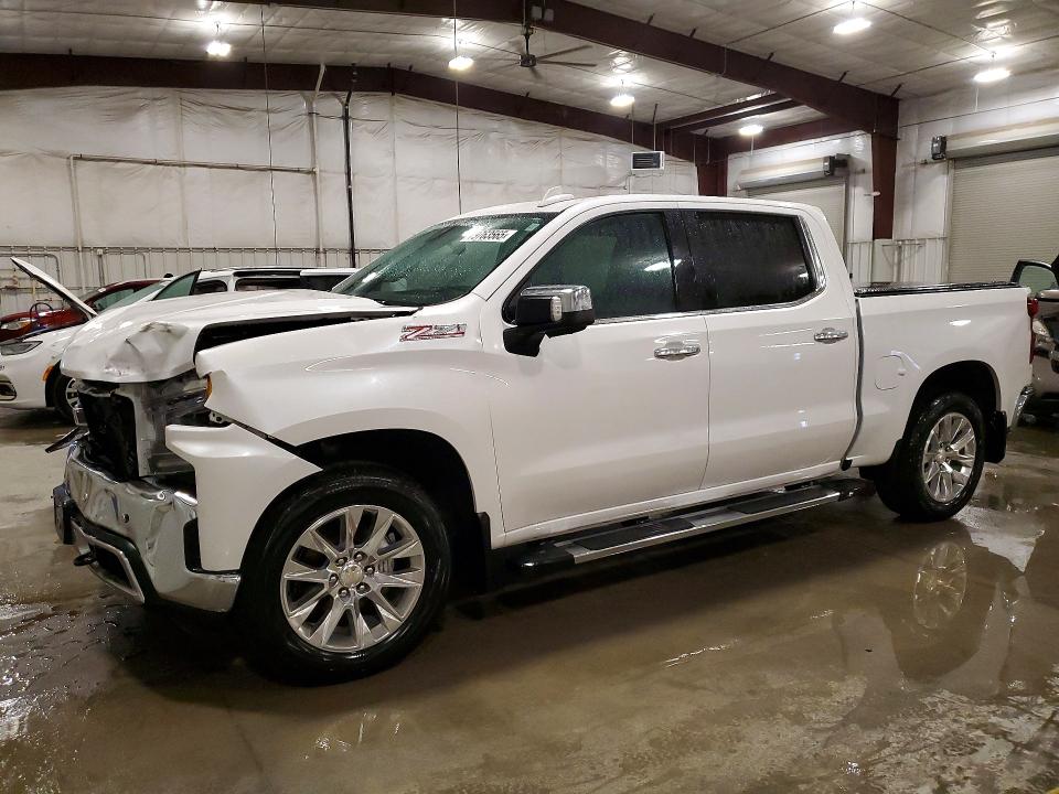 2022 CHEVROLET SILVERADO LTD — VIN 3GCUYGED9NG164543