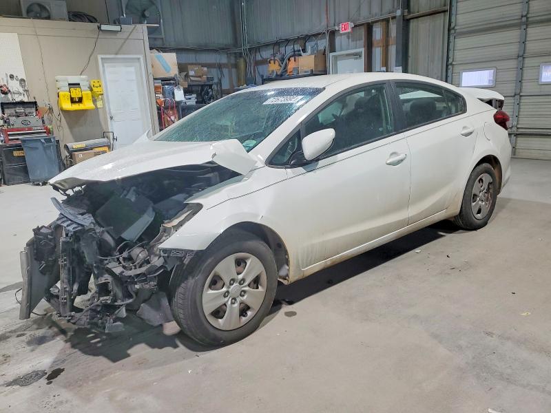 2017 KIA FORTE LX — VIN 3KPFK4A72HE030174