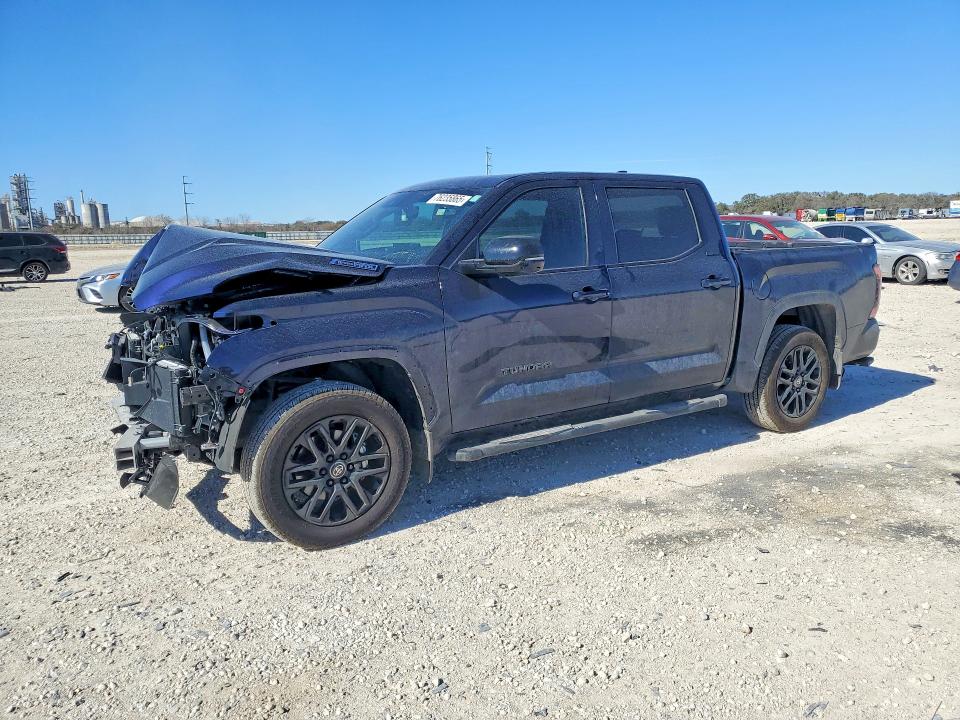 2025 TOYOTA TUNDRA — VIN 5TFWC5DB5SX110899