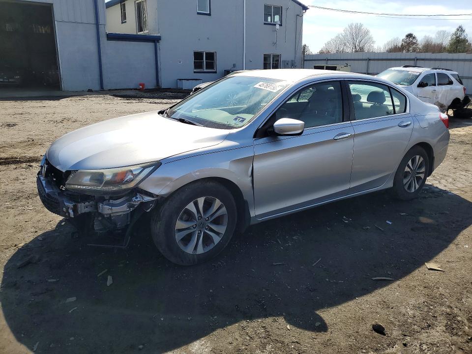 2015 HONDA ACCORD — VIN 1HGCR2F36FA101080