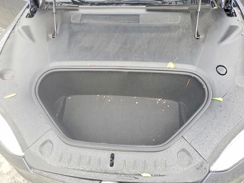 5YJSA1E51NF470160
