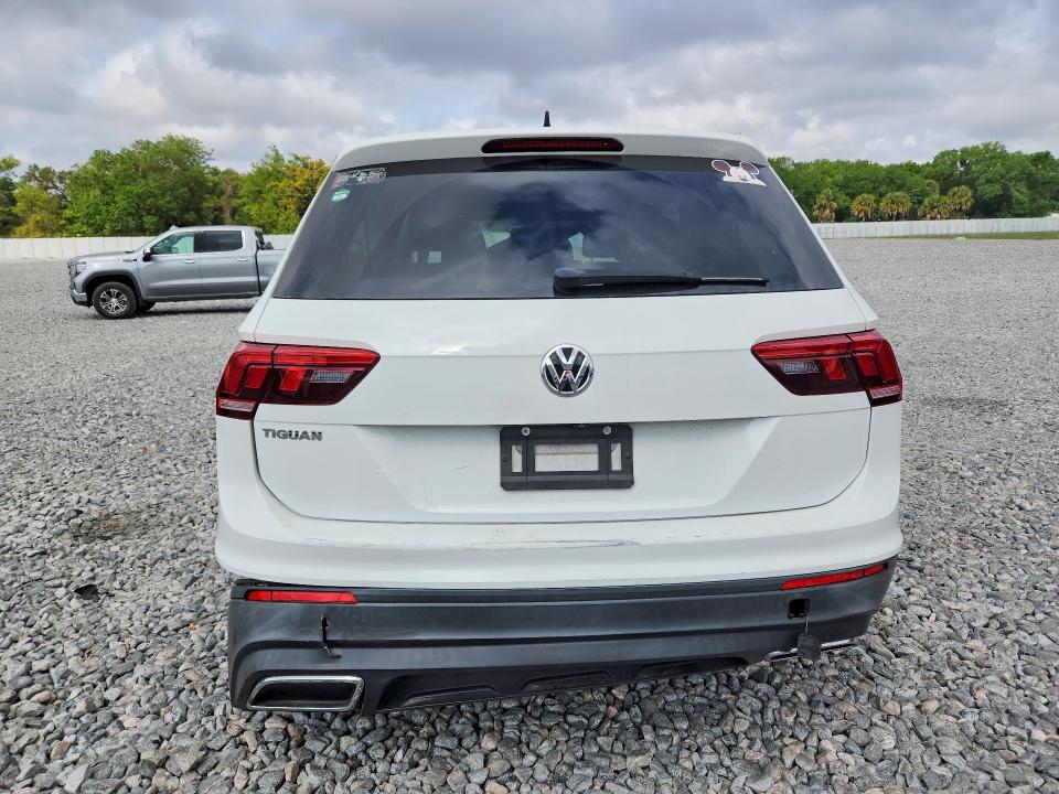 3VV1B7AX6LM141175
