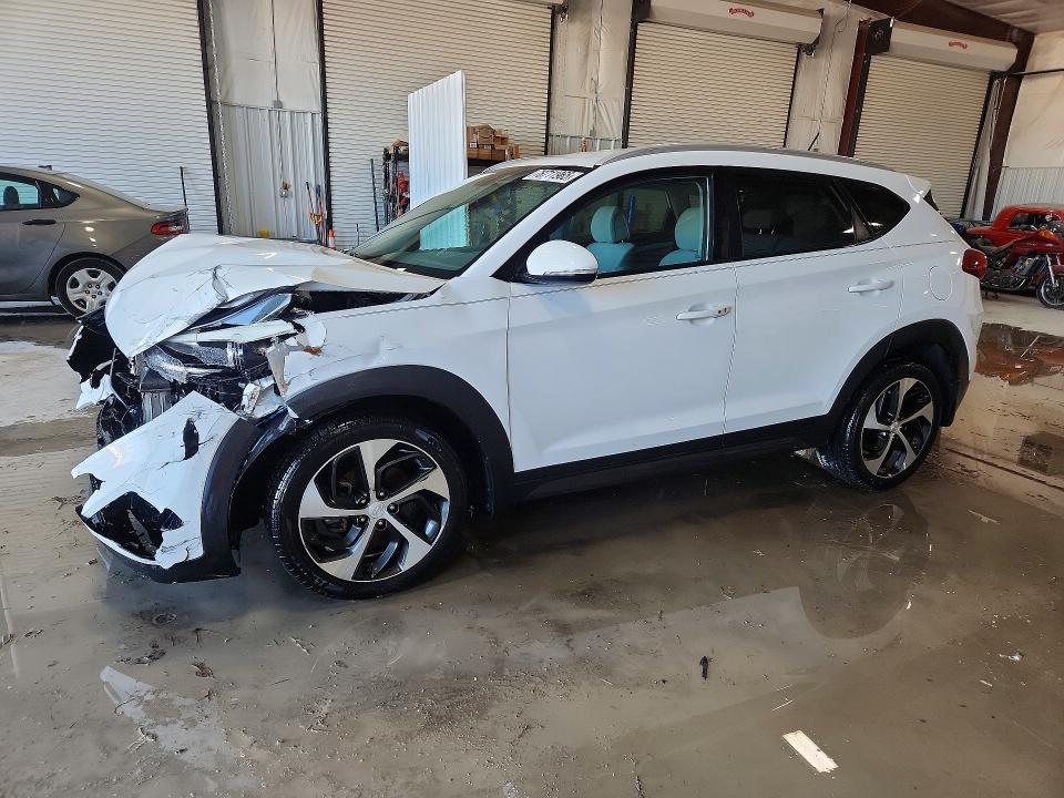 KM8J33A23GU074363