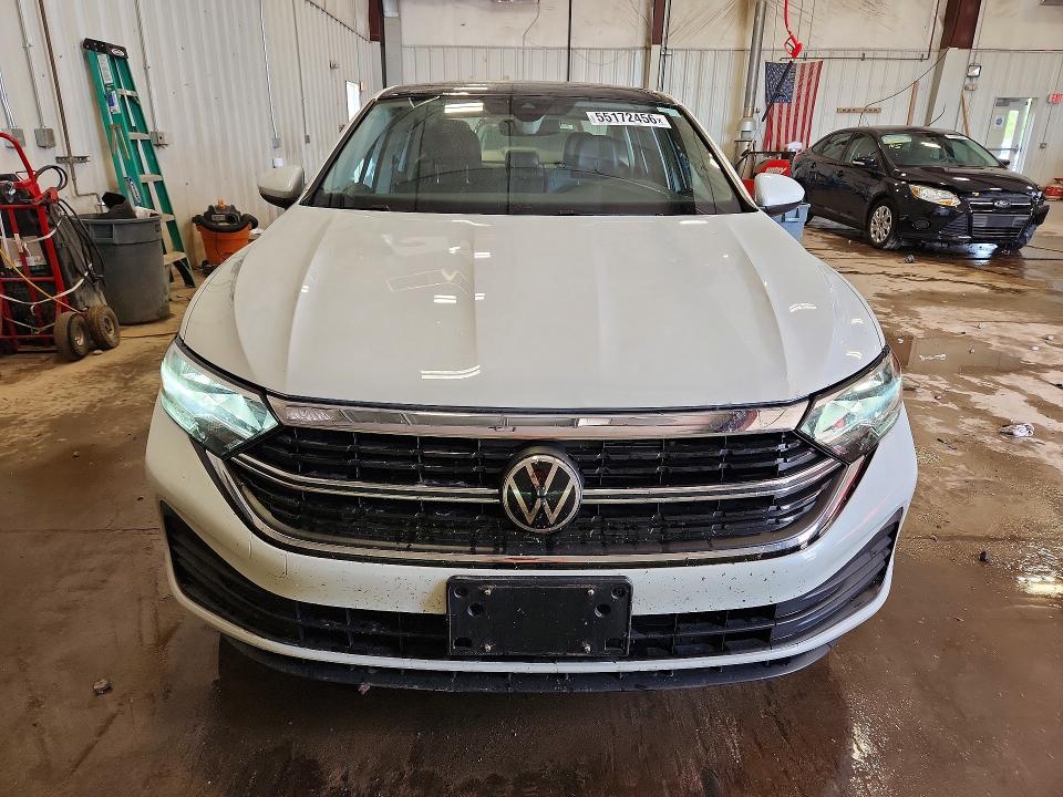 3VW7M7BU4PM029064
