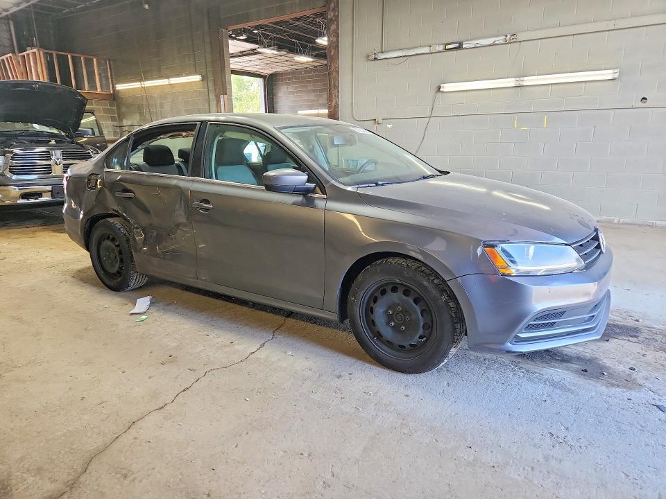 3VW2B7AJ7HM365851
