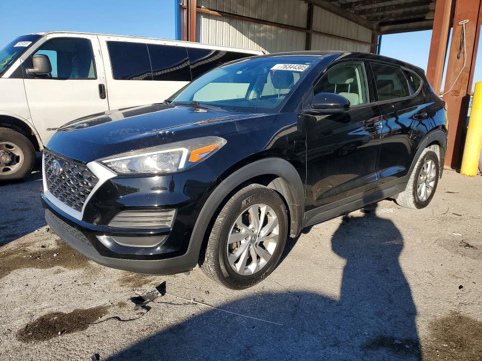2019 HYUNDAI TUCSON SE — VIN KM8J23A40KU049126
