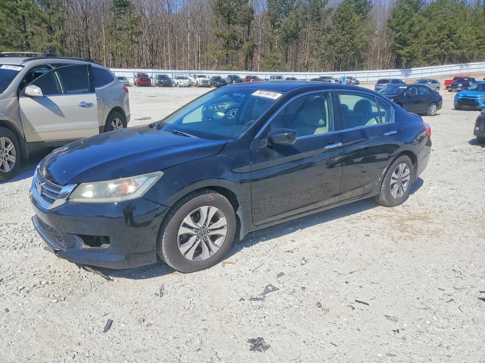 2015 HONDA ACCORD — VIN 1HGCR2F38FA029685