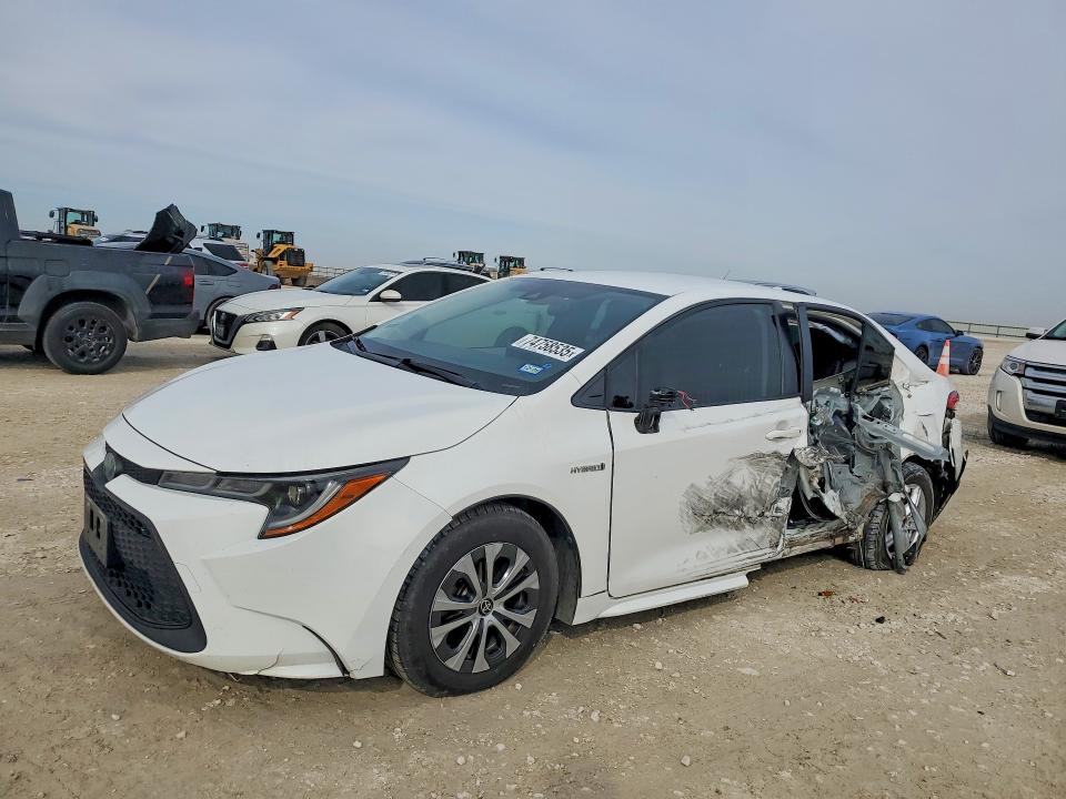2021 TOYOTA COROLLA LE — VIN JTDEAMDE1MJ003120