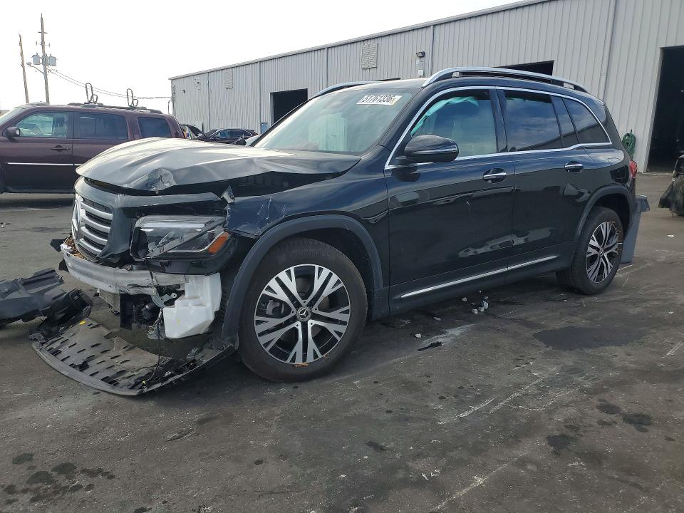 W1N4M4GB8RW372208