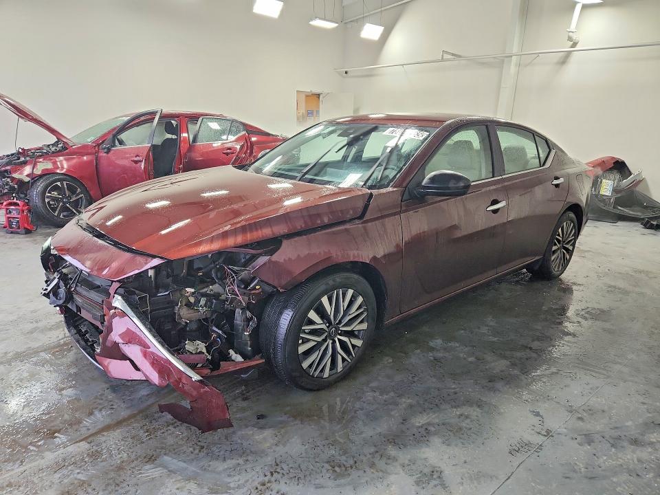 2025 NISSAN ALTIMA — VIN 1N4BL4DV3SN300589
