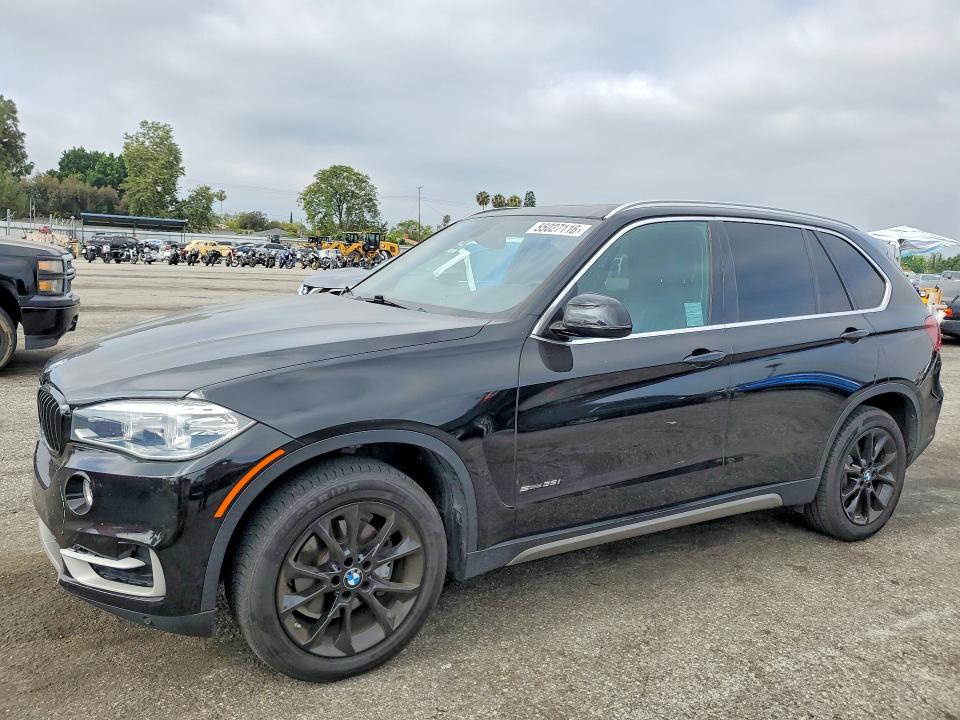 2018 BMW X5 — VIN 5UXKR2C56J0Z15923