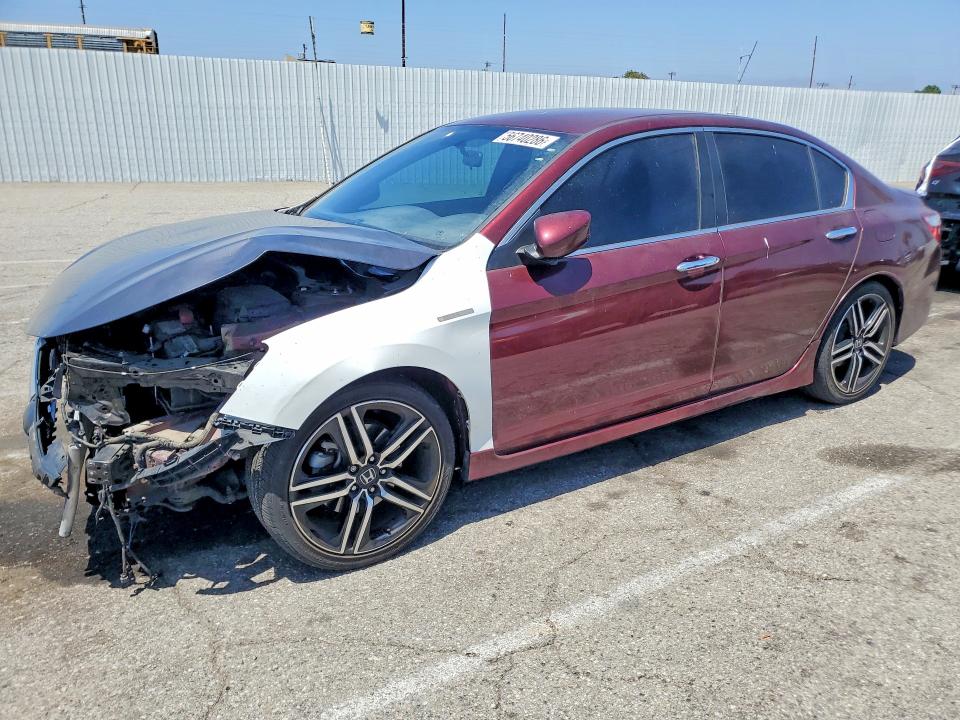 2017 HONDA ACCORD — VIN 1HGCR2F58HA281795