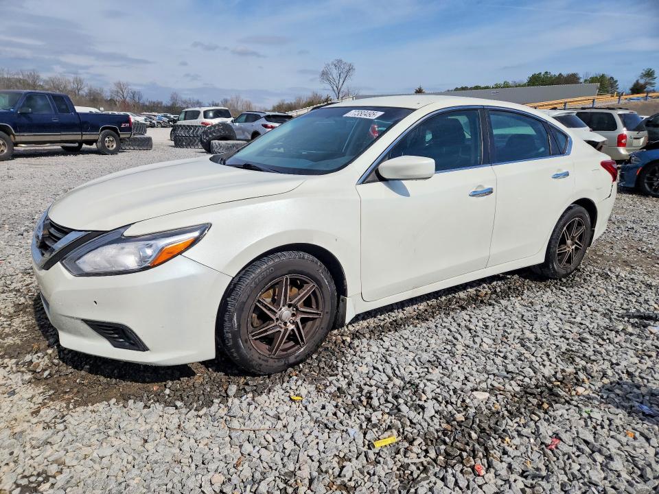 2016 NISSAN ALTIMA — VIN 1N4AL3AP1GC193119